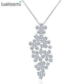 LUOTEEMI New Trendy White Gold Plating Sparkling Zircon Diamond Romantic Flower Shaped Statement Pendant Necklace for Girls