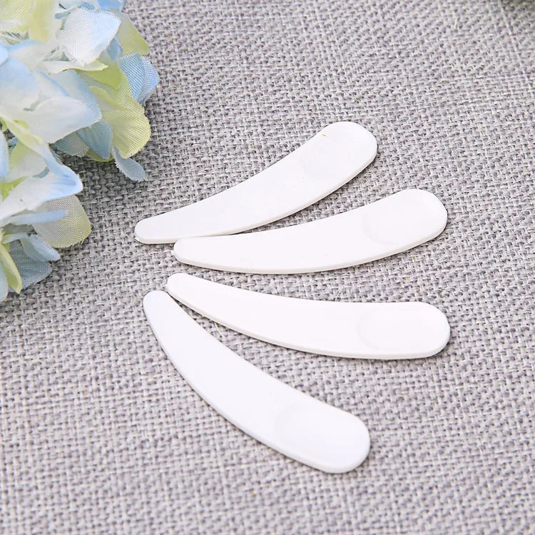 Cosmetic Makeup Tool Facial Cream and Hair Serum Spatula Plastic Design