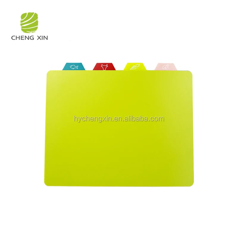Top Seller 4-Piece Multi-Color BPA Free Eco-Friendly Non-Toxic Foldable Durable 0.8mm Thick Plastic Chopping Block Cutting Board