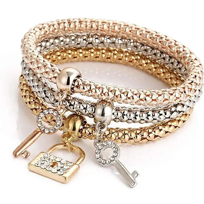 Hot Selling 3 Pcs Crystal Butterfly Popcorn Elastic Bracelets Set Bohemia Heart Lock Charm Bracelet for Women