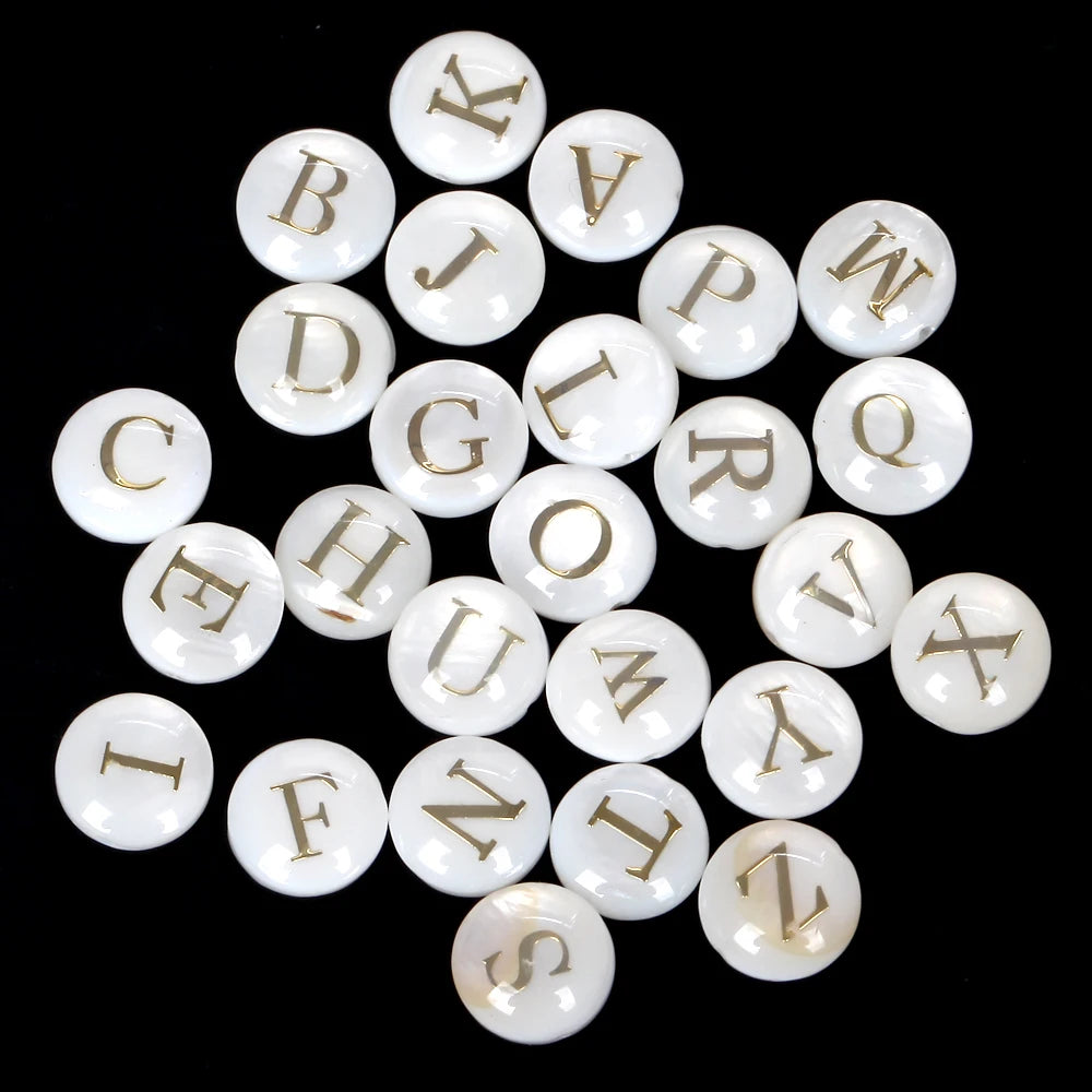 10pcs/lot Natural Alphabet Printed Beads 8mm Flat Round 26 Letter Mother of Pearl Shell Beads for Jewelry Making DIY Bracelets