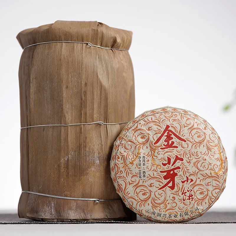 Yunnan Compressed Pu-erh Tea 2009 Golden Bud Small Tea Cake Imperial Grade Ripe Puer Tea 100g
