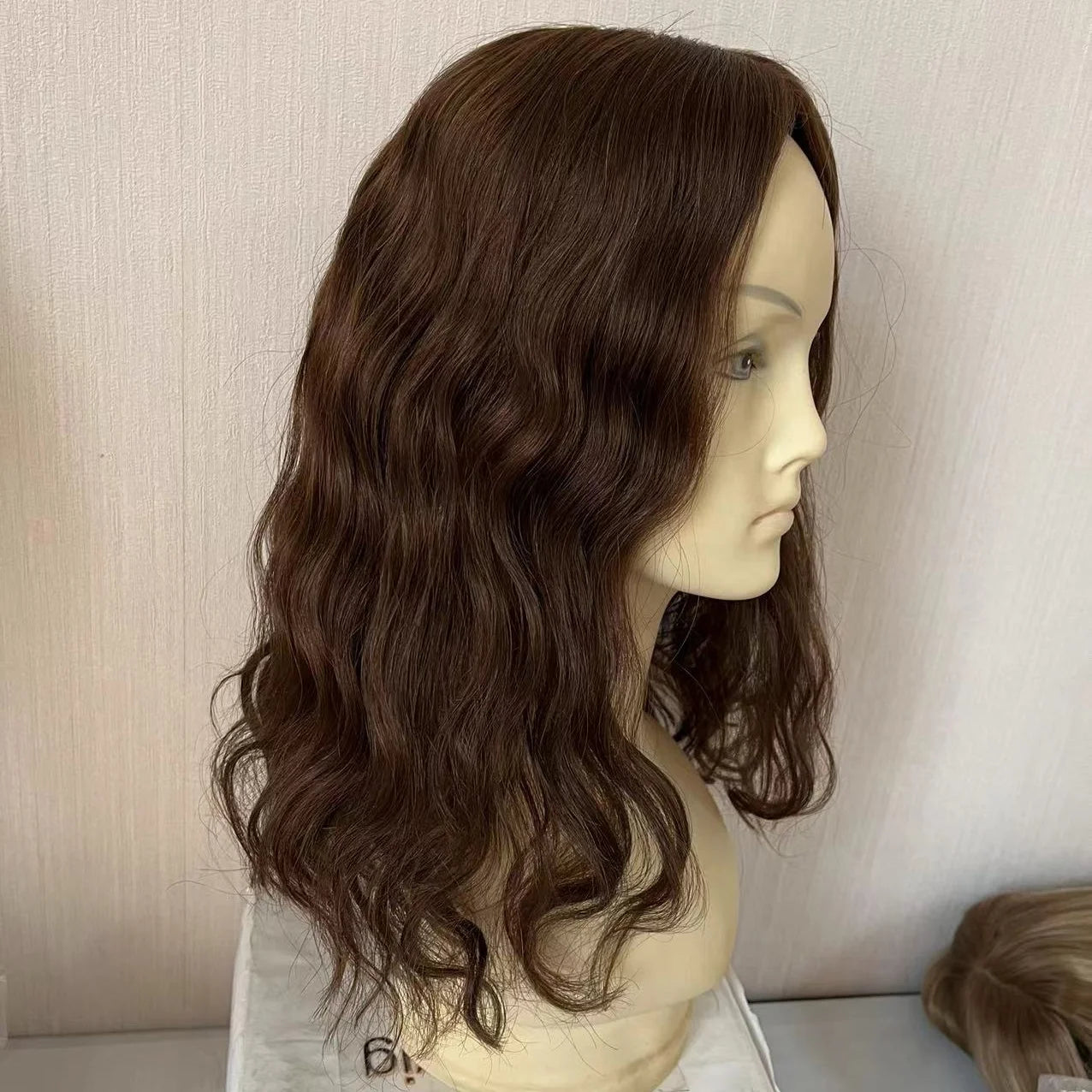 High Quality 16-Inch Wavy Brazilian Remy Top Human Hair for Women Silk Base Closure Topper