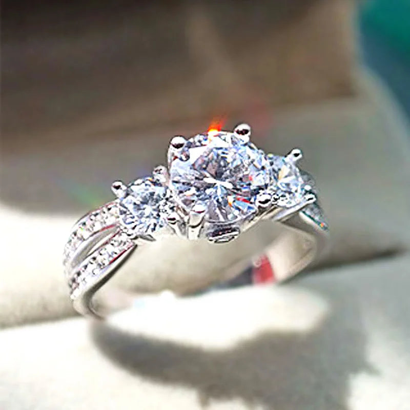CAOSHI Women Fashion Jewelry Rings for Exquisite Sparkling Round Imitated Diamond Rings for Women Wedding Silver Plated CZ Rings