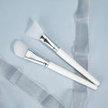 Hongstars Fast Shipment Smooth Soft Flat Silicone White Facial Brush Face Mask Applicator with Custom Logo