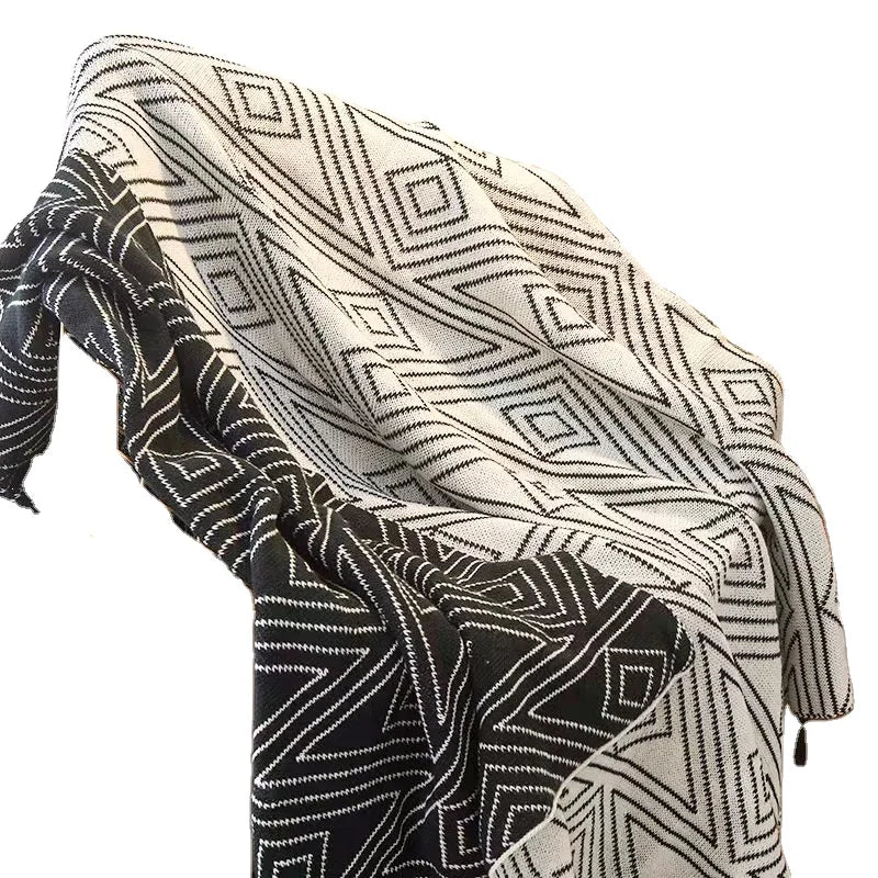 Nordic Simple Black  Geometric Knitted Blankets for Winter