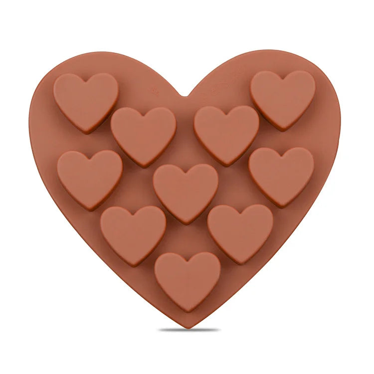 Factory Directly Supply Soft Sweets Economical and Practical Chocolate Molds Heart Shaped Silicone Molds with 100% Safety