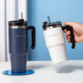 Wholesale 20oz 30oz Stainless Steel Travel Car Mug Double Wall Vacuum Insulated Tumbler with Lid Handle Classic Design Cafe Use