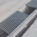 Metal Building Materials Galvanized Ms Drain Car Park Drainage Steel Grating