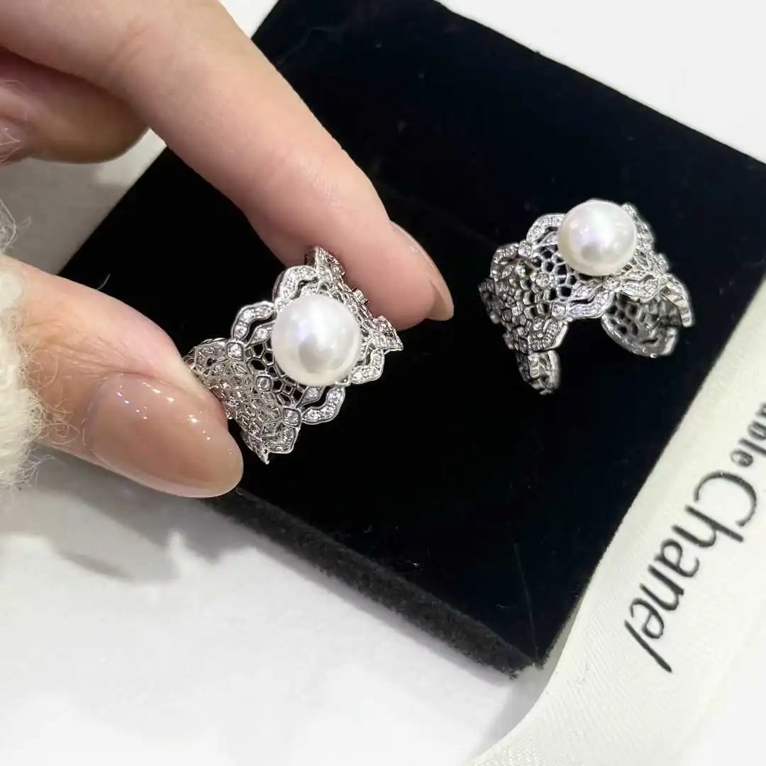 High End Gold Plated Lace Ring Temperament Wide Version 9-10mm Natural AAAA Quality White Bread Pearl Women's Ring