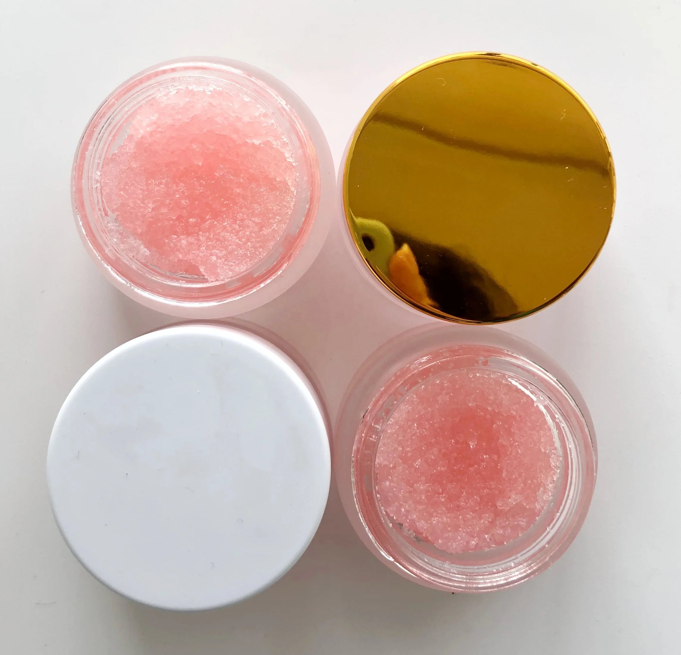 Free Sample Waterproof Herbal Hydrating Exfoliating Sunscreen Lip Scrub Long Lasting Moisturizing Natural Pink Fruit Flavor for