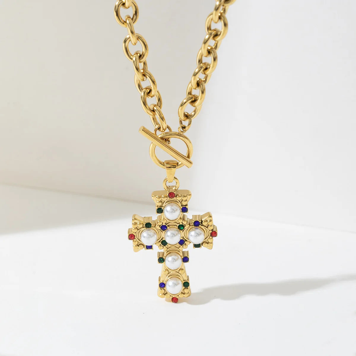 Vivid Colored Diamond Shell Beads Diamonds Shell Beads Pattern 18k Gold Stainless Steel Cross Pendant Necklace