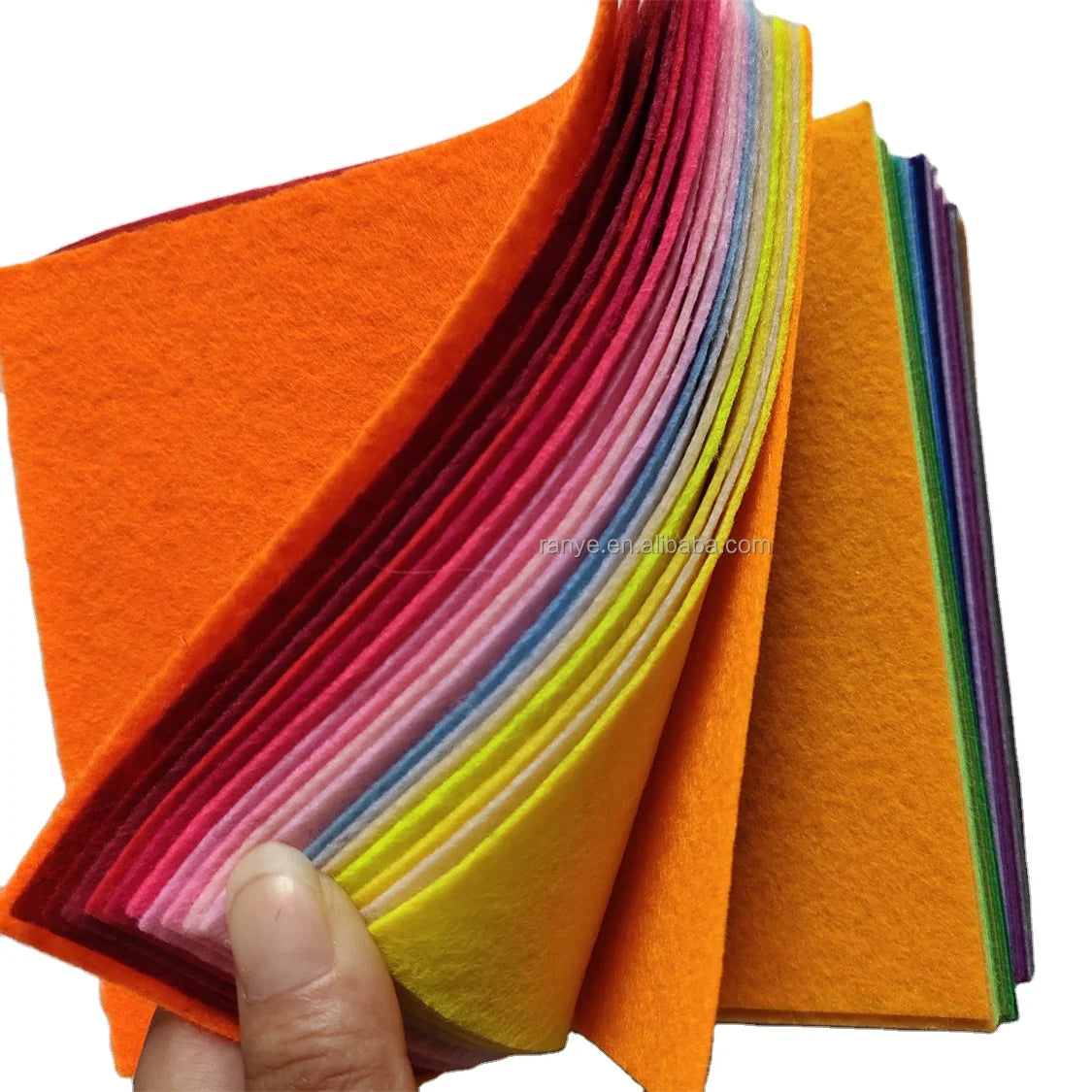 Modern Stiff Felt Fabric Sheets 12x12 Inches Assorted Colors 1mm Thick Durable Eco-Friendly Factory for DIY Felt Craft Kits