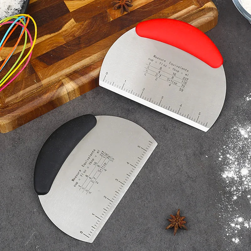 Stainless Steel Sustainable Noodle Knife Cake Scraper Scale Pastry Cutters Baking Cake Cooking Dough Scraper Baking Accessories