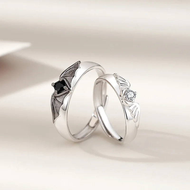 Promotional Fashionable Geometric Zinc Alloy Angel Devil Couple Rings Simple Valentine's Day Qixi Birthday Gift