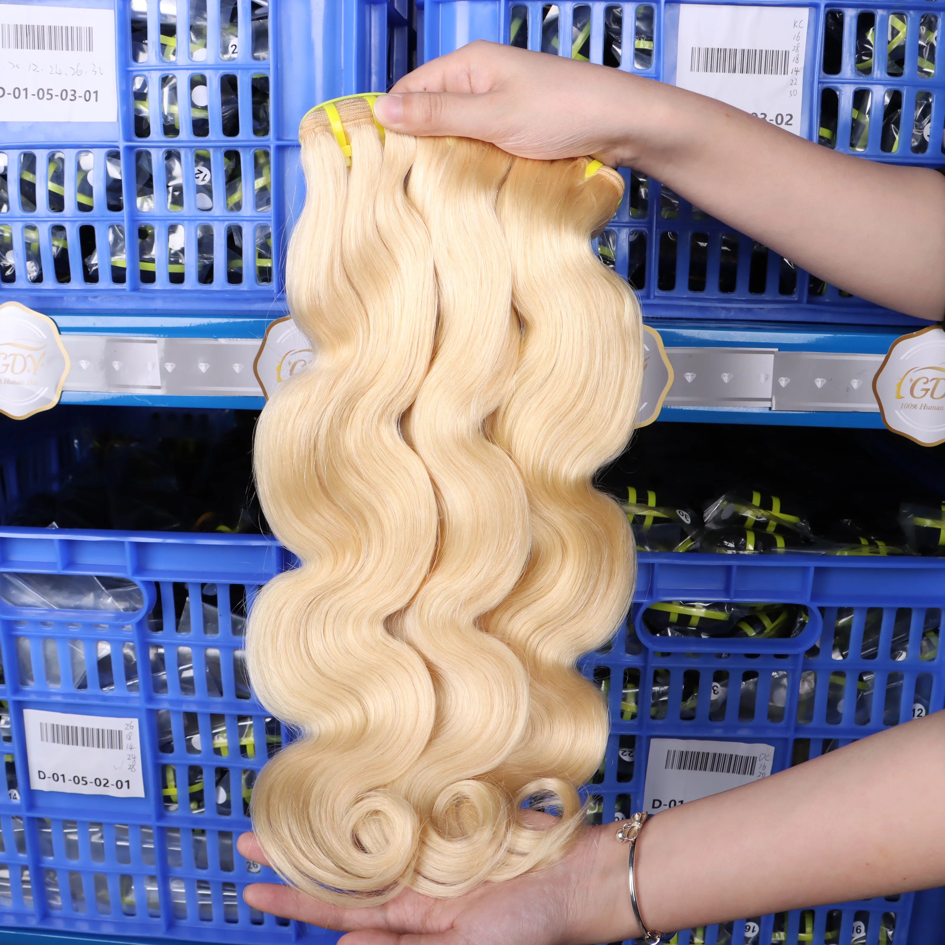 Natural Cuticle Aligned Raw Virgin Human Hair Weft Wholesale Blonde 613 Color Body Wave Hair Bundle