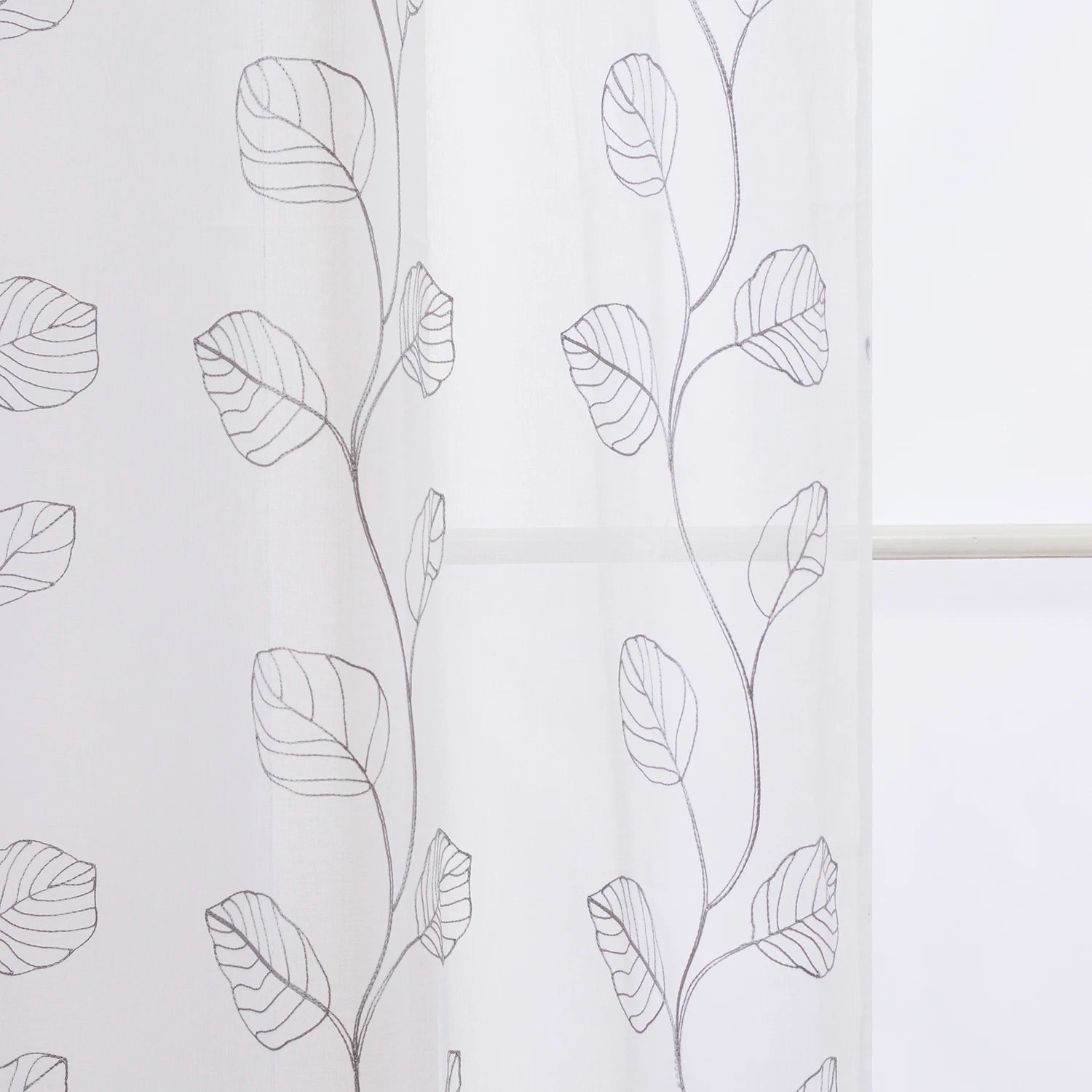 Factory Price Embroidered Sheer Window Curtains Organza with Leaves Pattern Tulle Drapes for Living Room