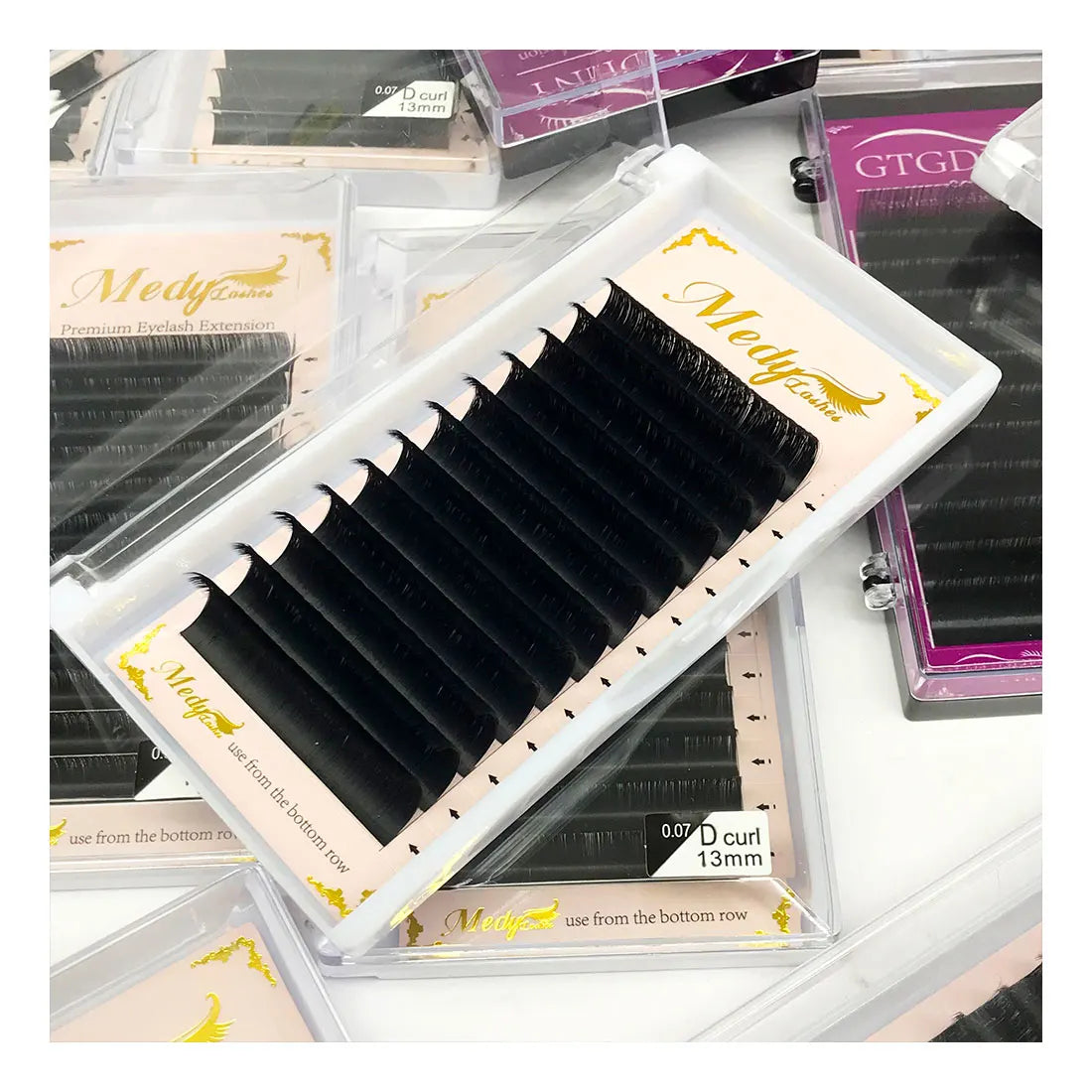 Wholesale Fluffy Eye Lash Extension Manufacturer J B C CC D DD L Curl Matte Black Eyelash Extensions With Custom Logo