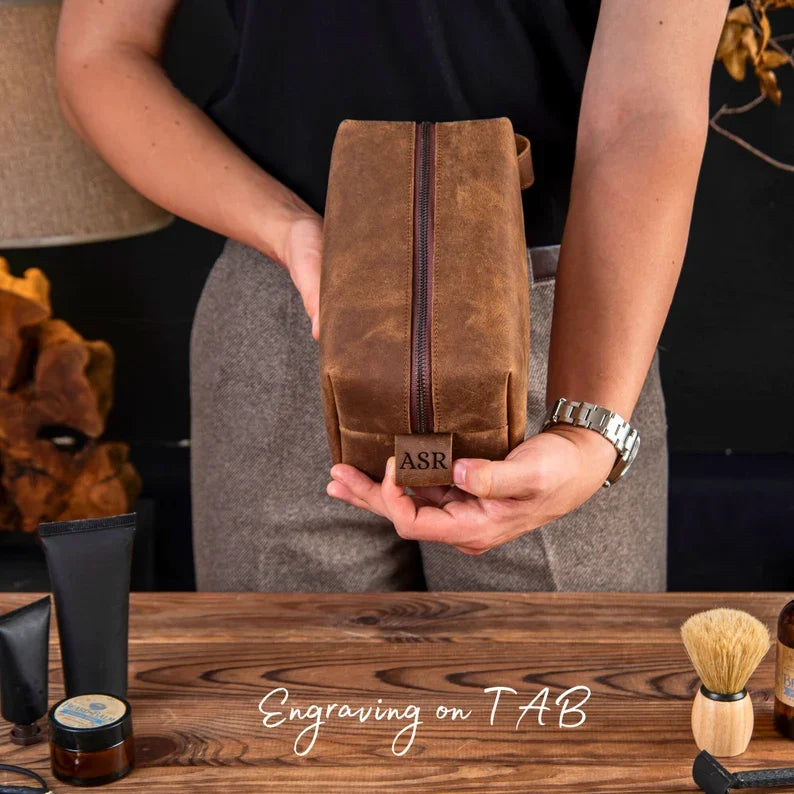 Personalized Casual Makeup Bags Custom Embossed Genuine Leather Men Zipper Toiletry Bag