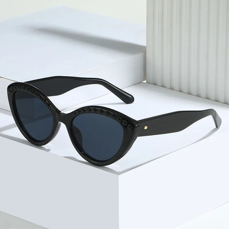 Stylish Women Sunglasses Unisex Square Glasses Oval Small Frames Eyeglasses Sex Cat Eye Sunglasses Vintage