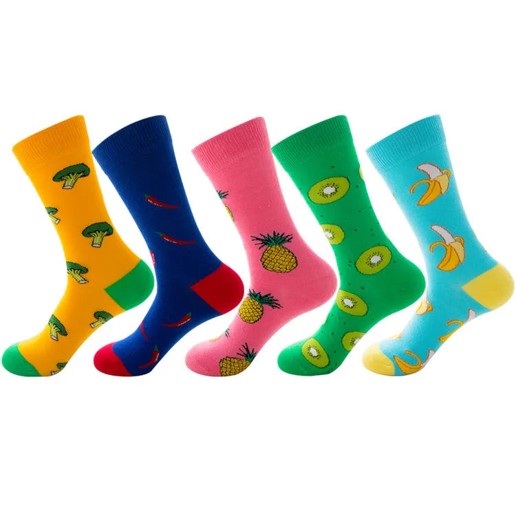 XIANGHUI Wholesale Custom Fashion Women Banana Pineapple Fruit Jacquard Tube Funny Fashion Crew Combed Cotton Socks
