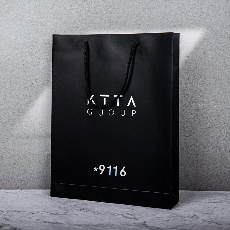 Wholesale Custom Logo Recyclable Ivory Gift Packaging Shopping Bag with Gold Frame Line Hot Stamping for Shoes & Clothing