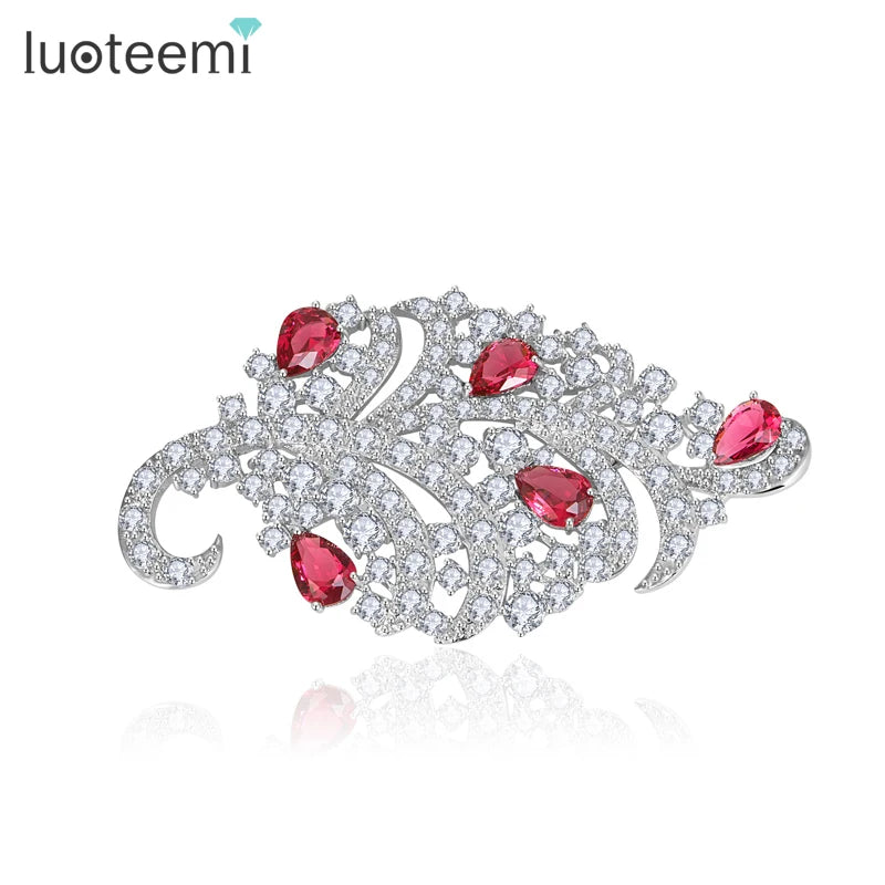 LUOTEEMI Special New Wholesale Luxury Generous Cubic Zircon Brass Wedding Women Leaves Suit Collar Shirt Collar Pin Leaf Brooch