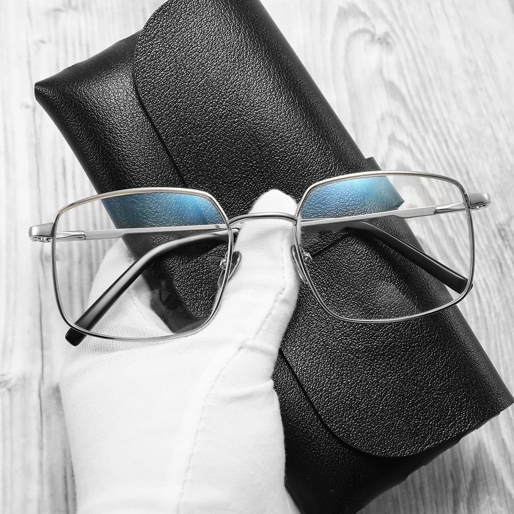 Wholesale Metal Frames Eyewear Anti Blue Light Optical Frames for Women and Men Classic Design clear Lens Eyeglasses Frame