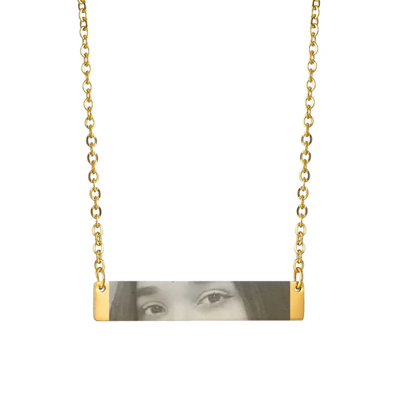 Wholesale Personalized Custom Stainless Steel Custom Eye Photo Laser Engraved Photo Necklace for Women Men