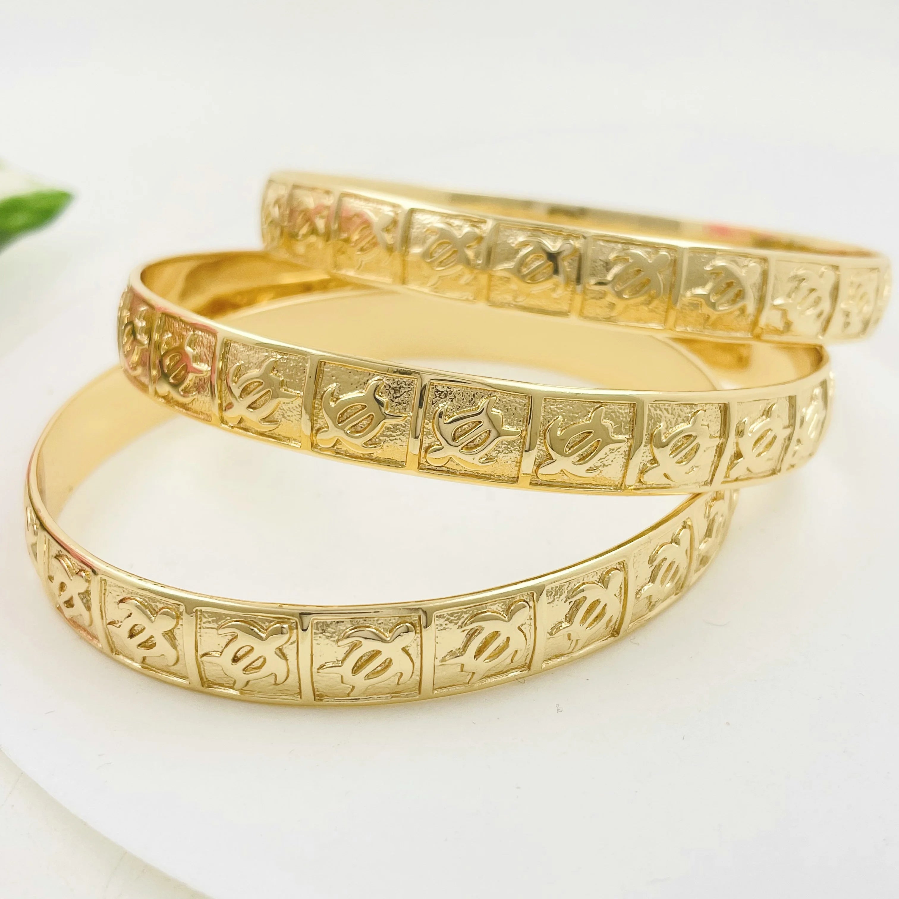 Turtle Bracelet Hawaii Heritage Jewelry Kids New Burn Baby Bangle 10mm Wide 14k Gold