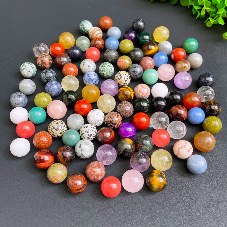 Wholesale Magic Crystal Ball Various Healing Crystal Sphere Labradorite Clear Crystal Sphere