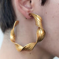 2023 New Arrival Fashion Jewelry Summer New Alloy Earrings Exaggerated Women's C-shaped Metal Vintage Jewelry Wholesale Earrings