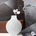 Merlin Living Wheel Shape Vases Nordic Relief Craftsmanship Flat Round Matte Flower Decoration Items Home Decor White Vase