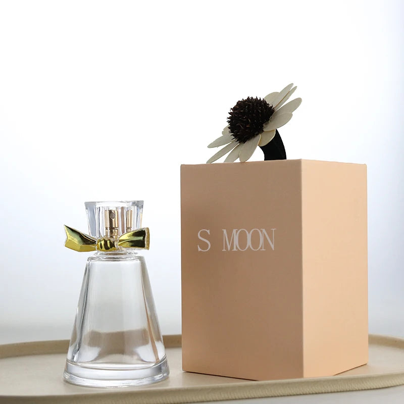 30 ml 50 ml 100 ml High-Quality Cone Perfume Bottles with Plastic Lids