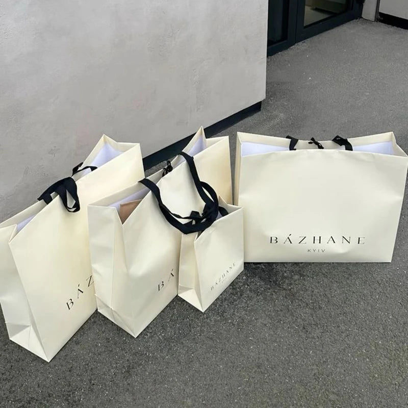 White Printed Paper Bag Luxury Custom Wedding Birthday Party Gift Paper Bagg
