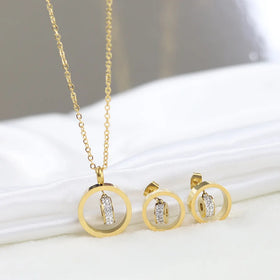 New Fashion Jewelry Wholesaler Stainless Steel 18K Gold Plated Round Hollowed Out Zircon Earrings for Women