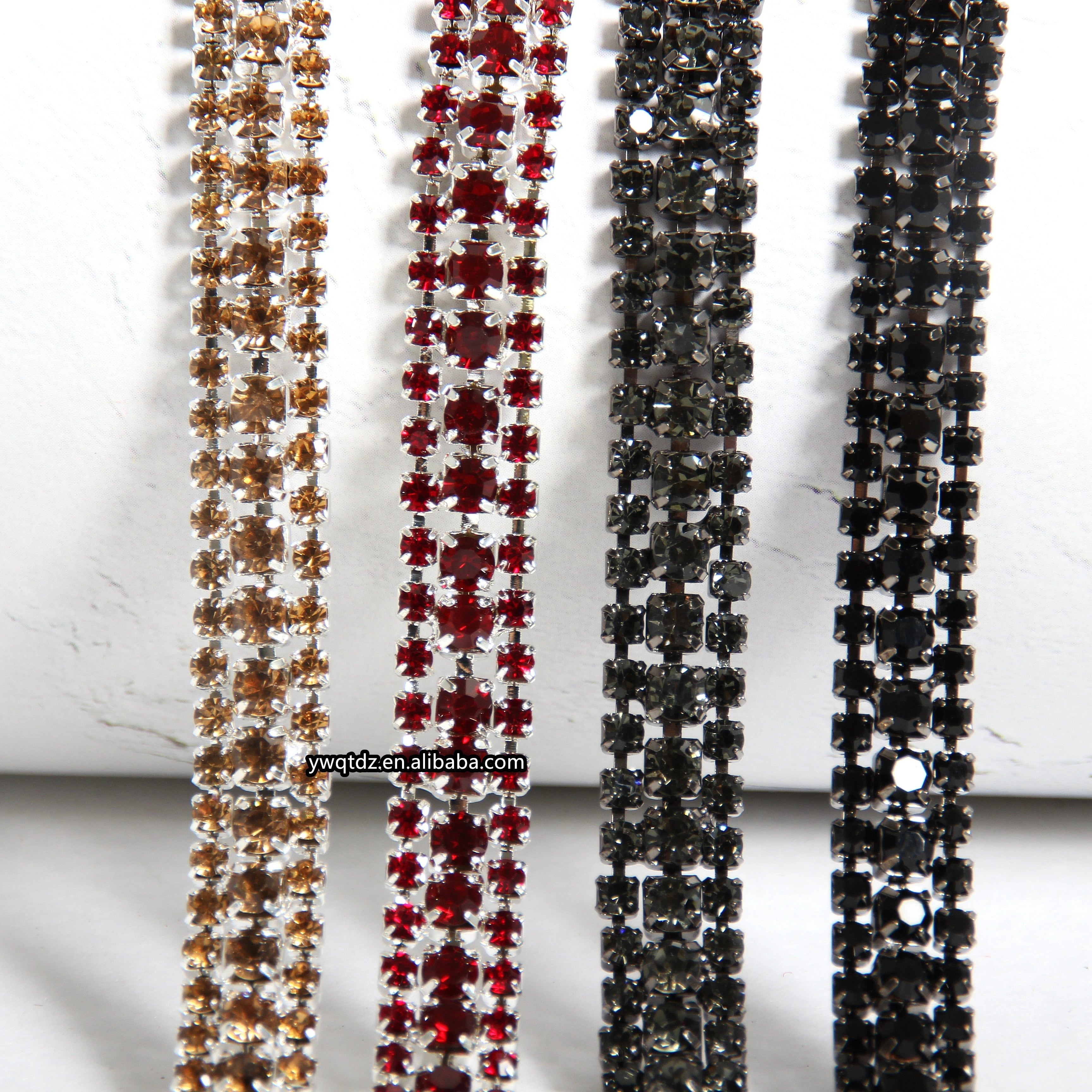 3-Row Crystal Rhinestone Nail Art and Luggage Accessories Stretch Glass Material with Claw Chain Durable and Stylish