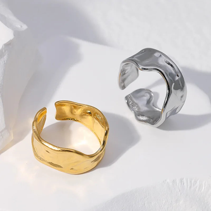 2022 European American Simple Open Ring Fashion Leaf Love Snake Ring Fashion Gold-plated Stainless Steel Ring for Women