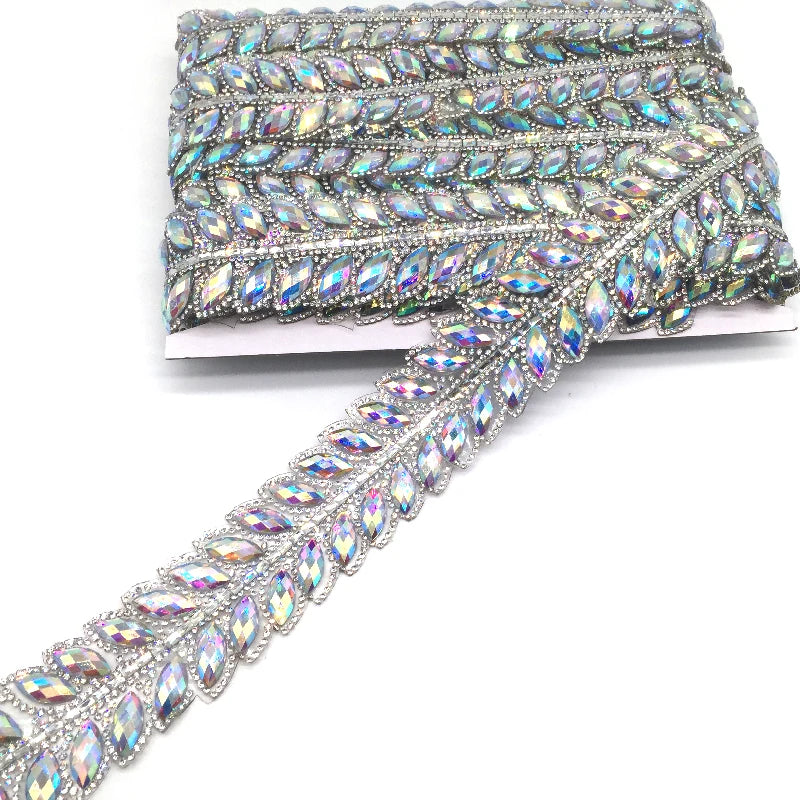 Hot Selling Resin Diamond Buttock Decorative Crystal Lace Rhinestone Applique Embellishment Trim for Dressing Accessories
