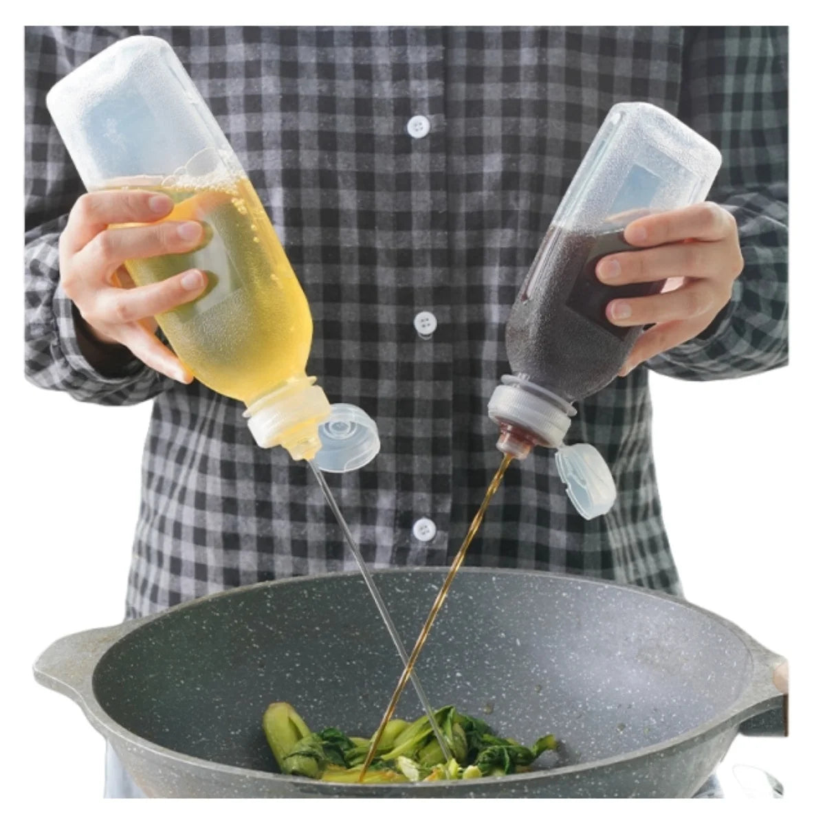 500ML Squeeze Seasoning Bottle Screaming Oil Control Bottle High Temperature Oil Resistance Soy Multifunction Sauce Oil Bottle