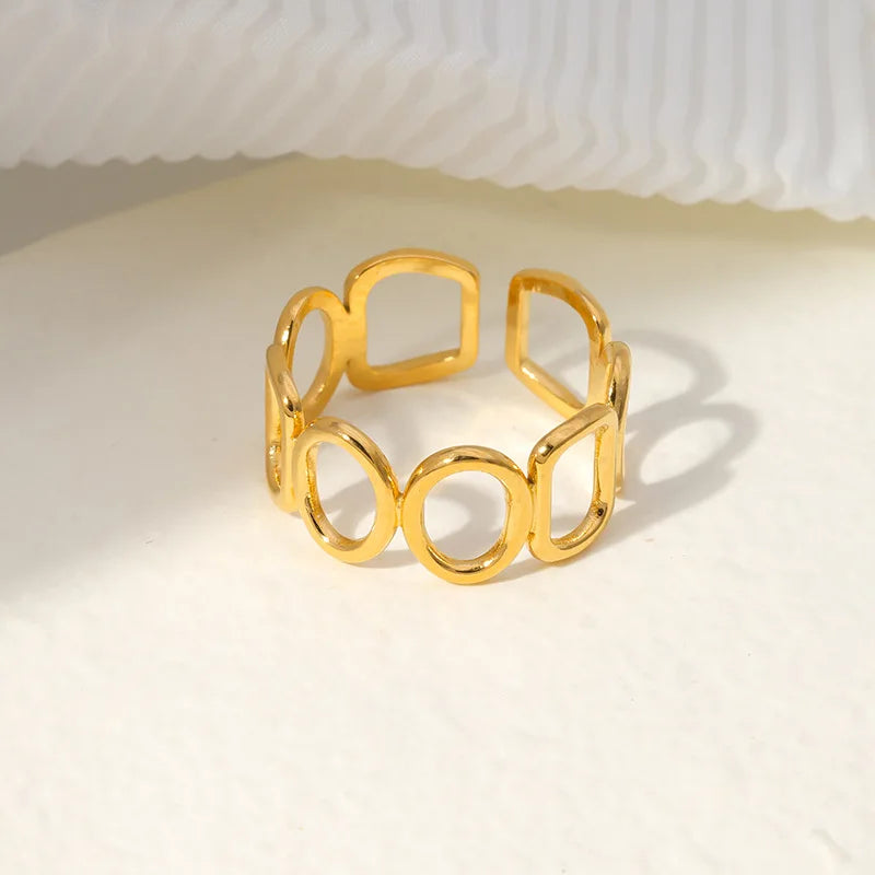 Unisex Stainless Steel Adjustable Rings Gold Plated Geometric Finger Jewelry for Women and Men for Wedding Engagement Party