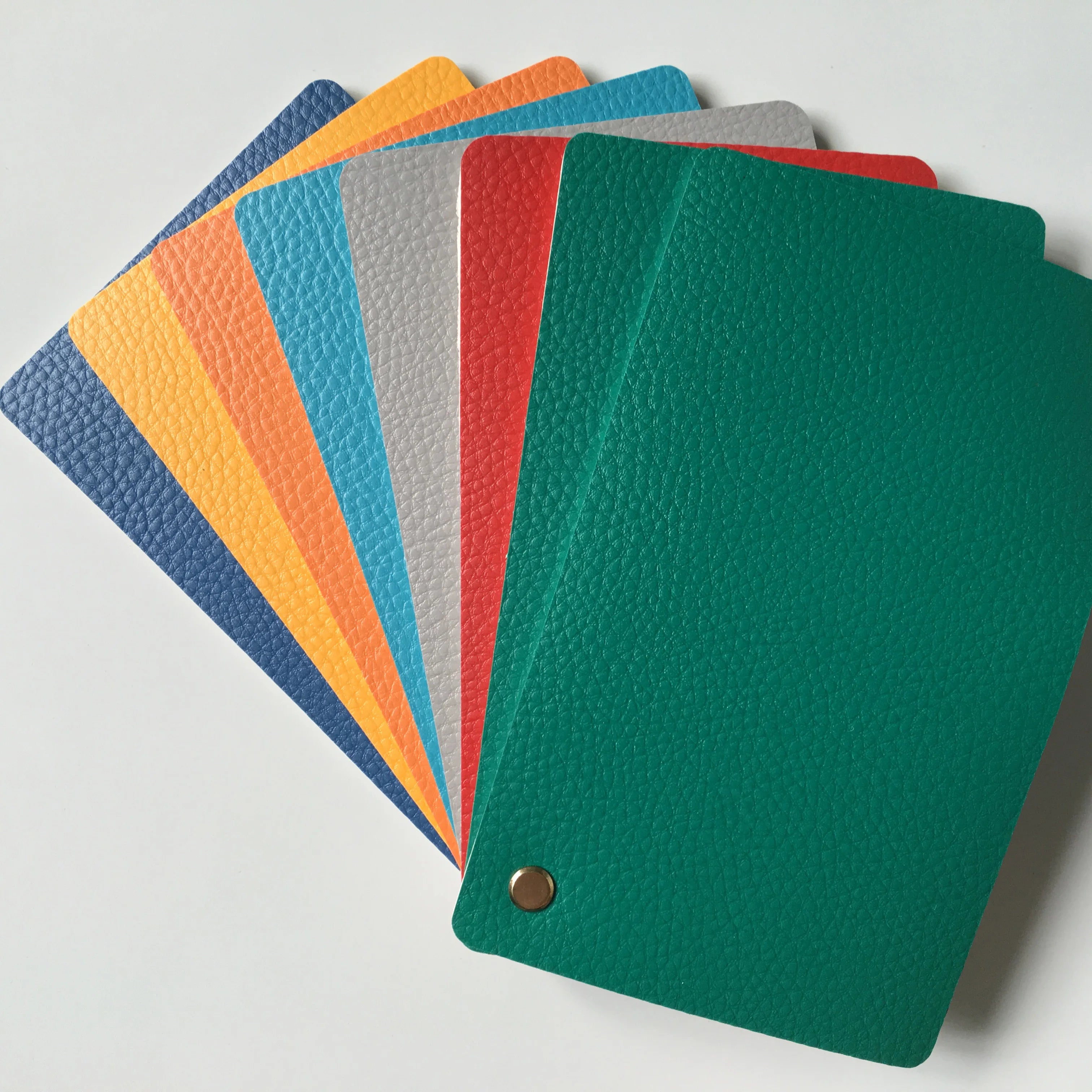 PVC Vinyl Sports Flooring in Roll for Indoor Basketball and Badminton Courts with Modern Design and Graphic Design Solutions