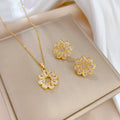 Luxury 18K Gold Plated Diamond Snowflake and Butterfly Pendant Necklace Link Chain for Gift Occasions Fashion Jewelry Set