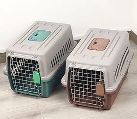 Wholesale Breathable Pet Carrier Cage Cat Good Quality Pet Carrier Bag Travel Portable Air Box Outdoor Pet Carriers