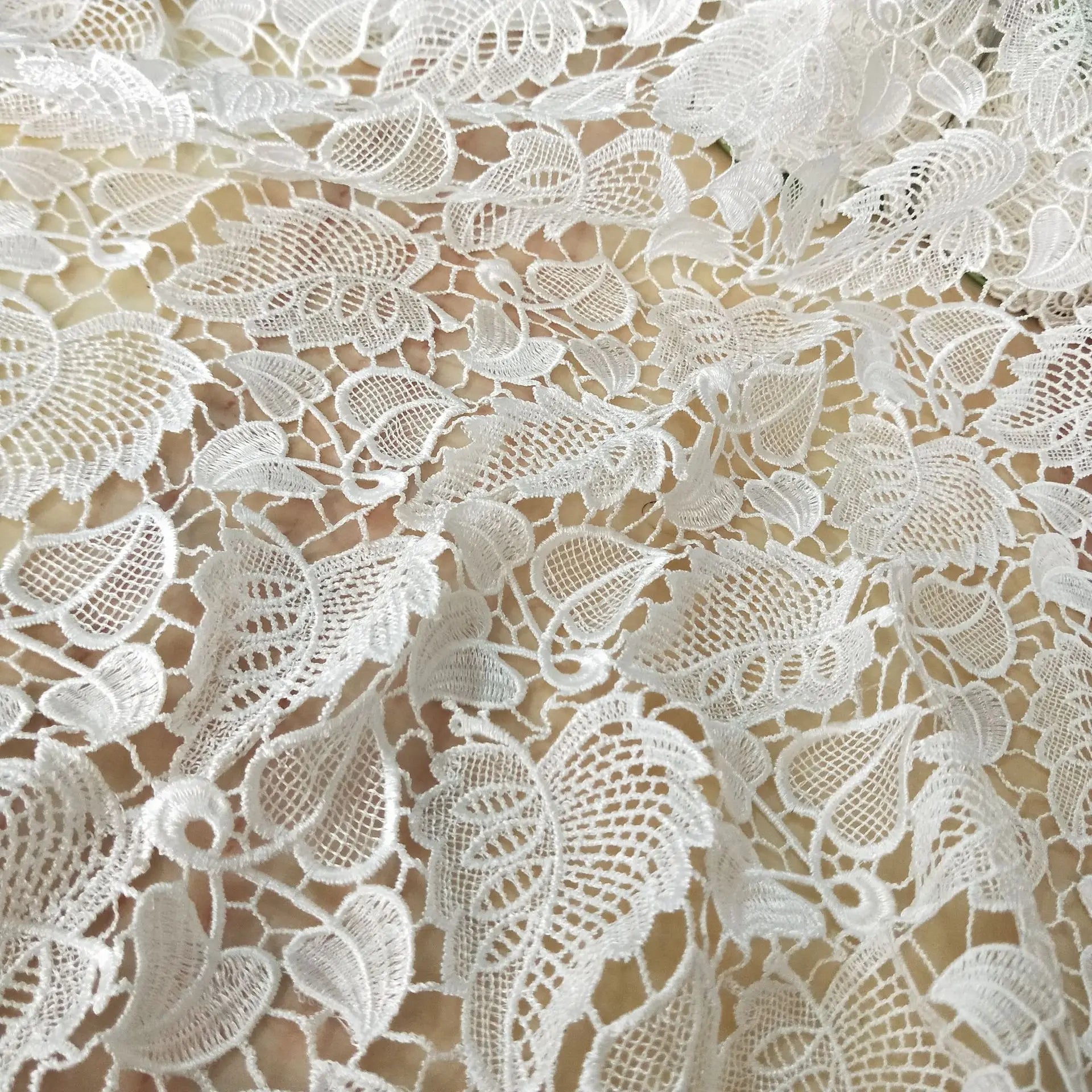 100% Polyester Designer White Chemical Embroidery Lace Water Soluble Guipure Lace Fabric