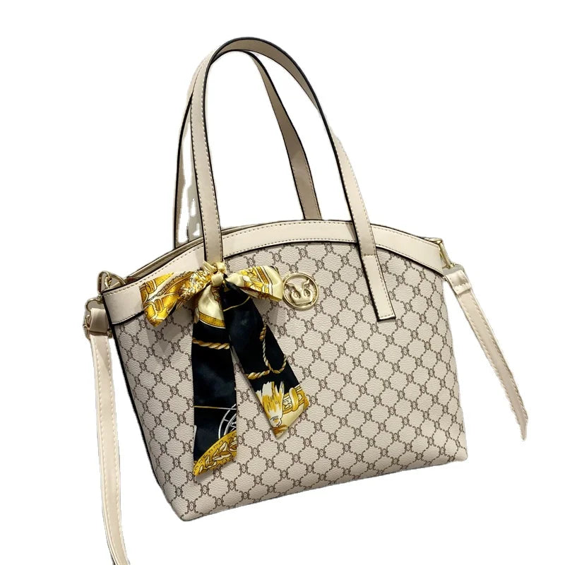 2022 Summer Rattan Straw Purse Beach Handbags for Women Bamboo Handmade Ladies Bag Vintage Gift Chains Tassel Embroidery Cross
