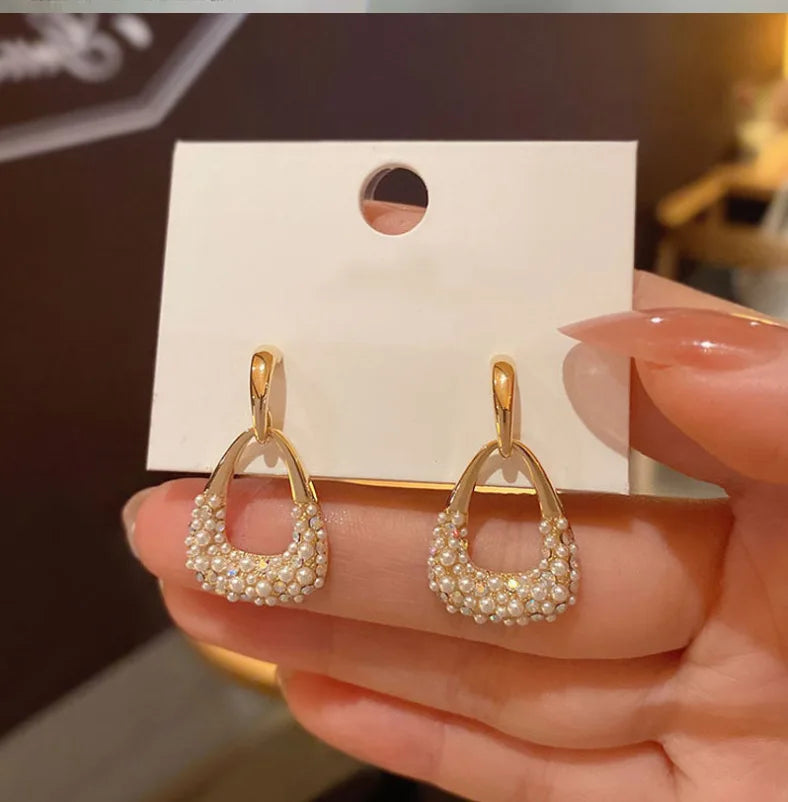 Vintage Punk Baroque Circle Pearl Earrings for Geometric Droplet Shape Ear Clip Women Jewelry Imitation Pearl Gift