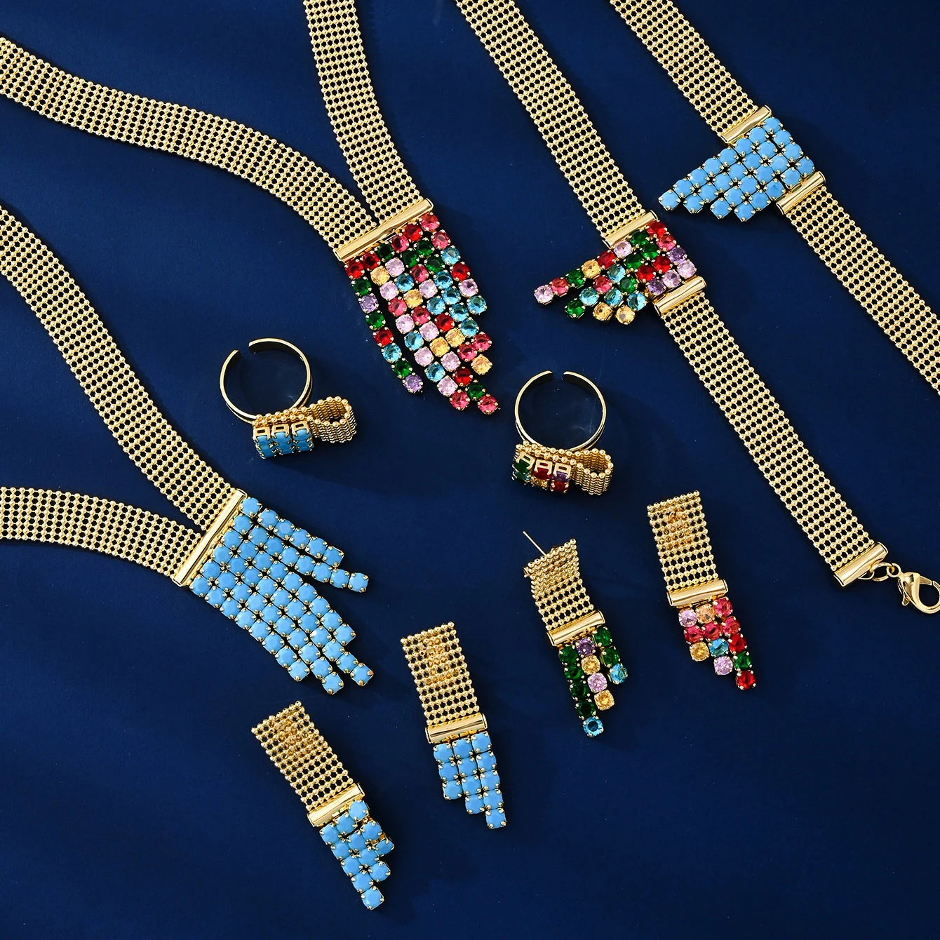 Meizi Women with Fashionable Gold Necklaces Earrings Rings Pendants Gifts and Jewelry Sets