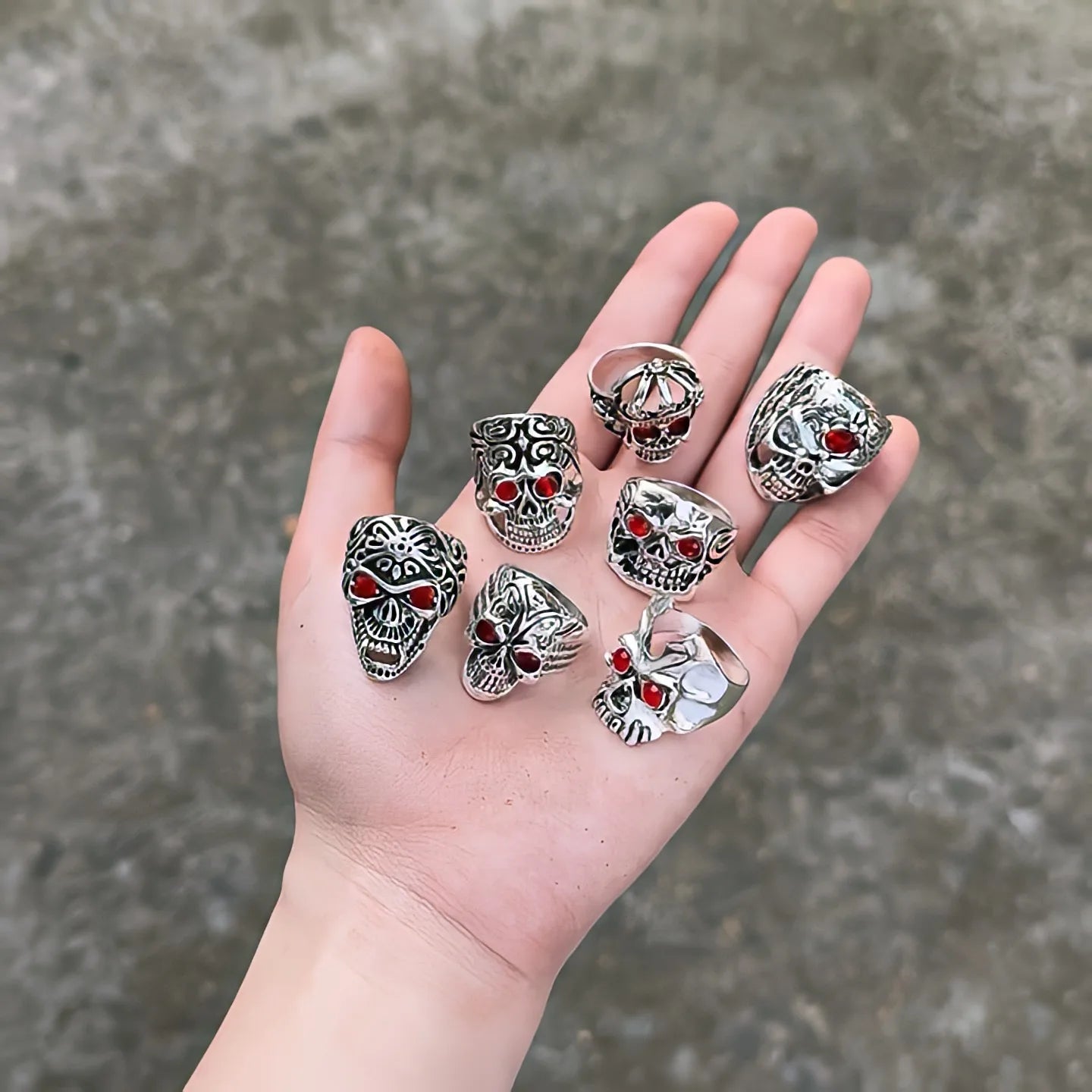 Europe and America Gentleman Men Exaggerate Skull Ring Set with Red Rhinestone Red Eyes Ghost Head Ring Factory Wholesale