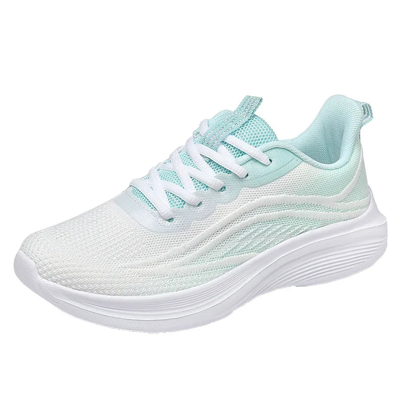 2026 New Running Style Breathable Fashionable Ladies Shoes Lace-up Front Skate Shoes New Stylish Women Sneakers